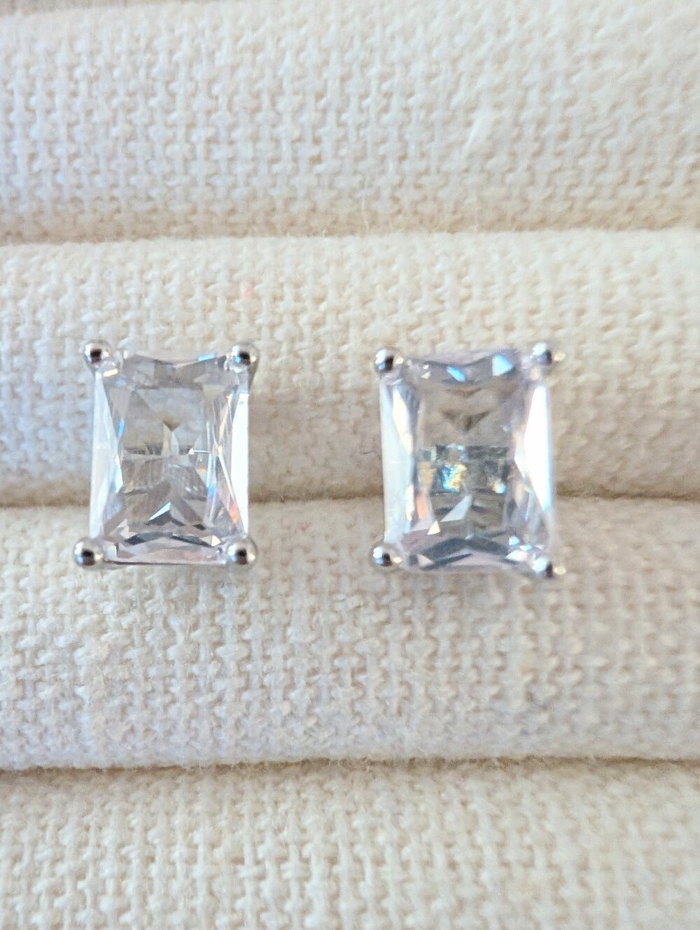 ⚡SALE⚡4 Carat Stud Earrings Moissanite